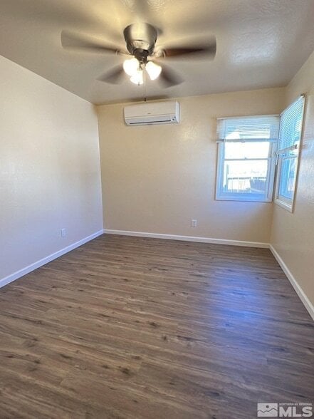 Building Photo - 351 W Arroyo St