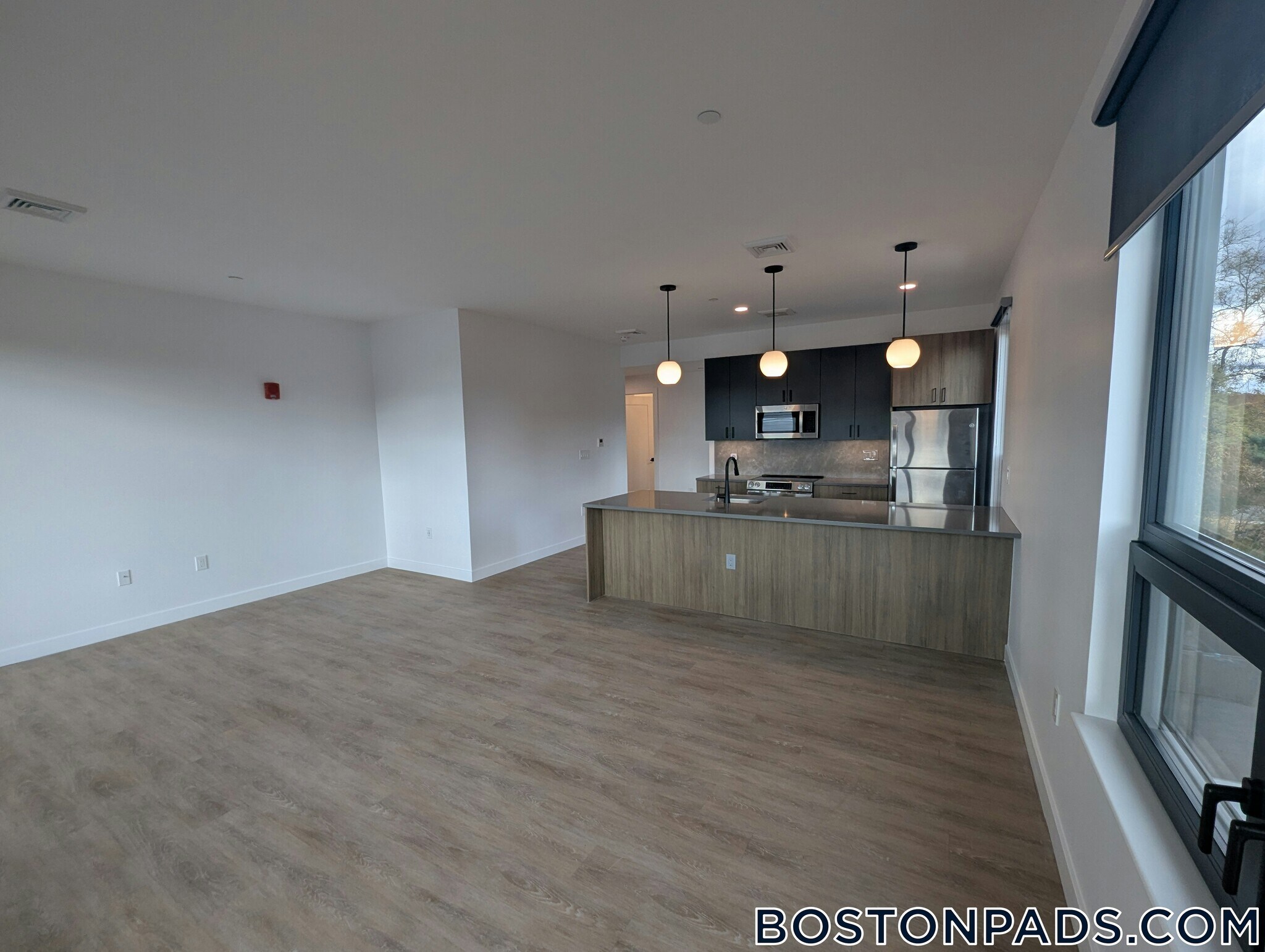 Building Photo - 199 Gardner St