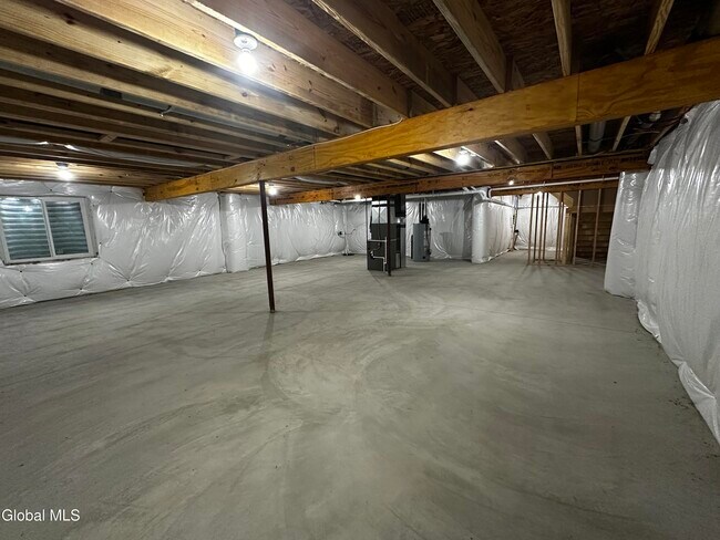 Building Photo - 20 Harbor Ln