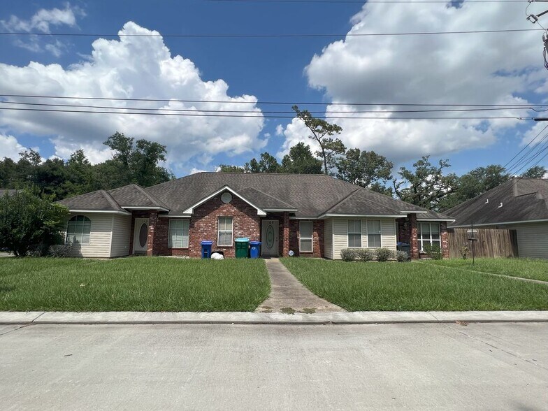 Building Photo - 108 Brandi Ln