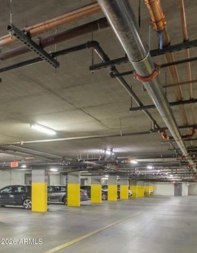 Building Photo - 5450 E Deer Valley Dr