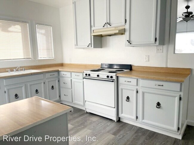 Building Photo - 3 br, 2 bath House - 530 N. Auburn Street