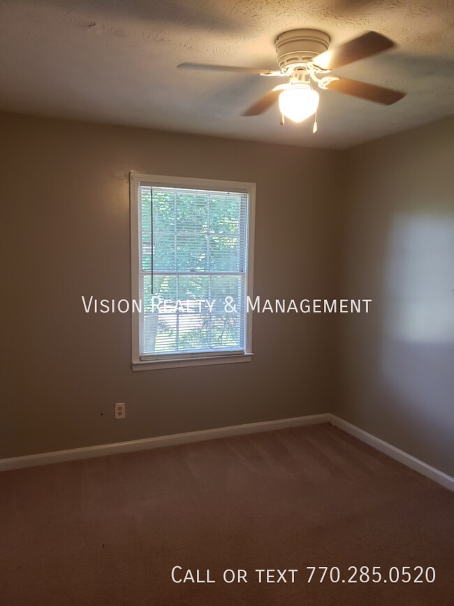 Affordable 2bedroom 1.5bathoom townhome 2622 Evans Mill Dr Lithonia