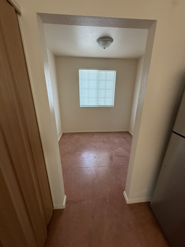 Building Photo - 1489 Church Dr