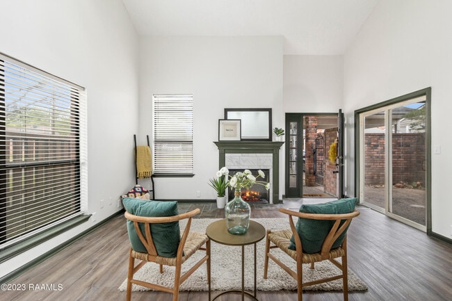 Building Photo - 183 Steiner Rd