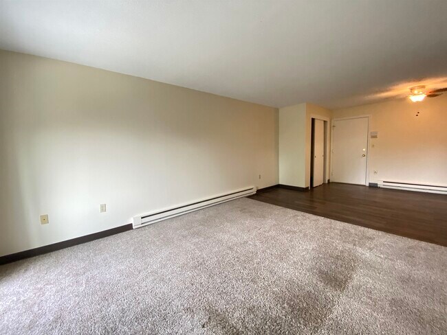 Building Photo - 119 Eastern Ave