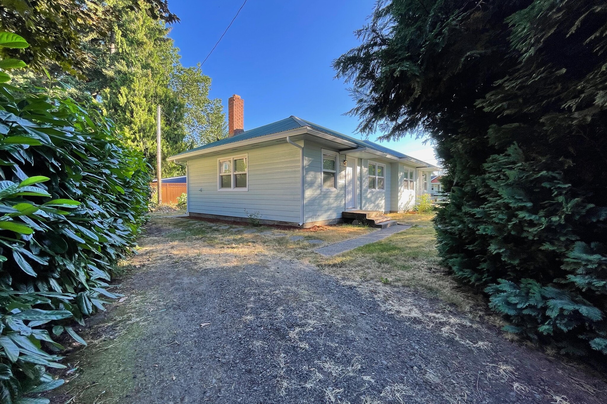 Building Photo - 2102 W 28th St