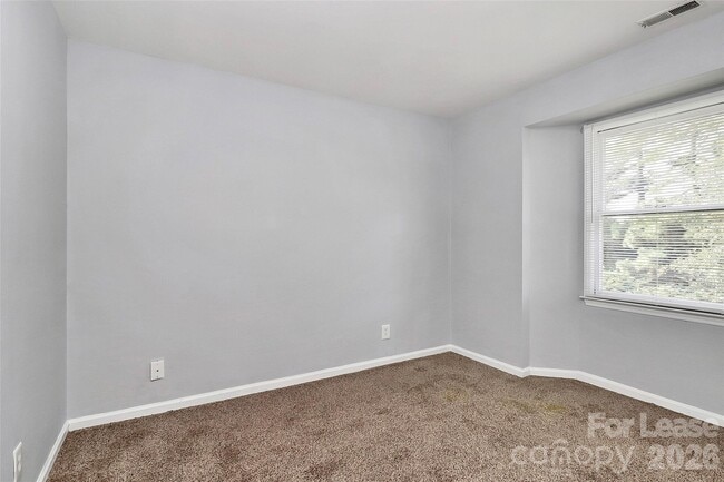 Building Photo - 6146 Meadow Rose Ln