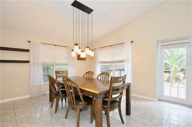 Building Photo - 10005 Cypress Meadows Ln