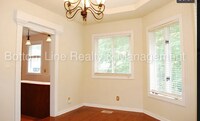 Building Photo - 7800 Ocala Rd