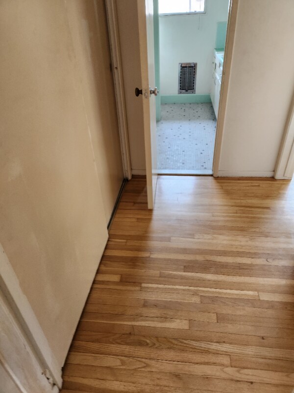 Building Photo - 7150 W 85th St