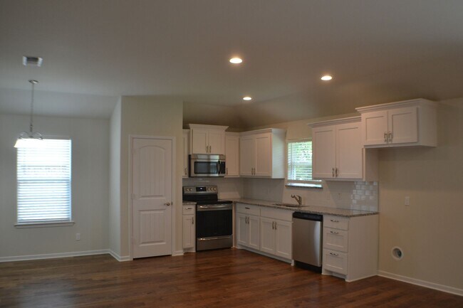 Building Photo - House for Lease in Sherman