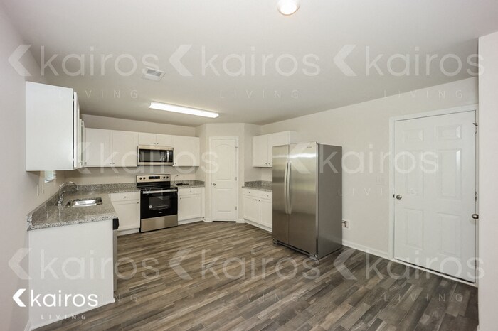 Building Photo - 234 Fox Chase Wy