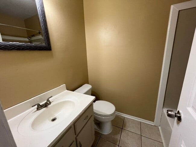 Building Photo - Renovated 3 Bedroom 1.5 Bath Home for Rent!!