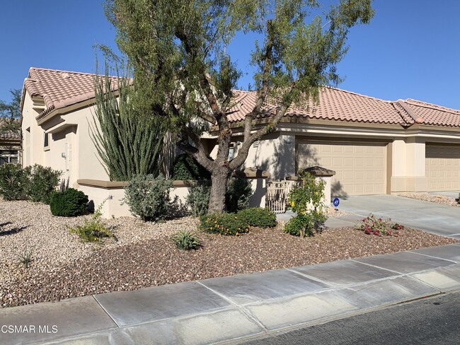 Building Photo - 78448 Desert Willow Dr