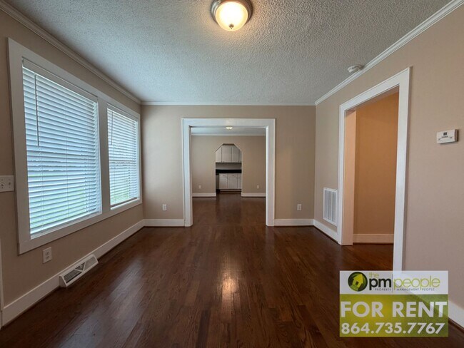 Building Photo - 209 Bivens St
