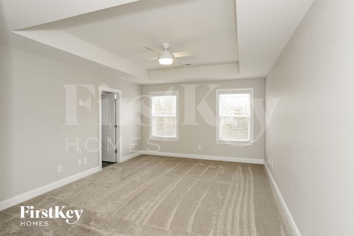 Building Photo - 130 Tannin Way