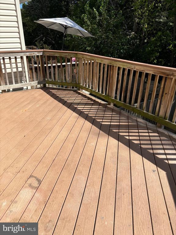 Building Photo - 802 Pendleton Ln