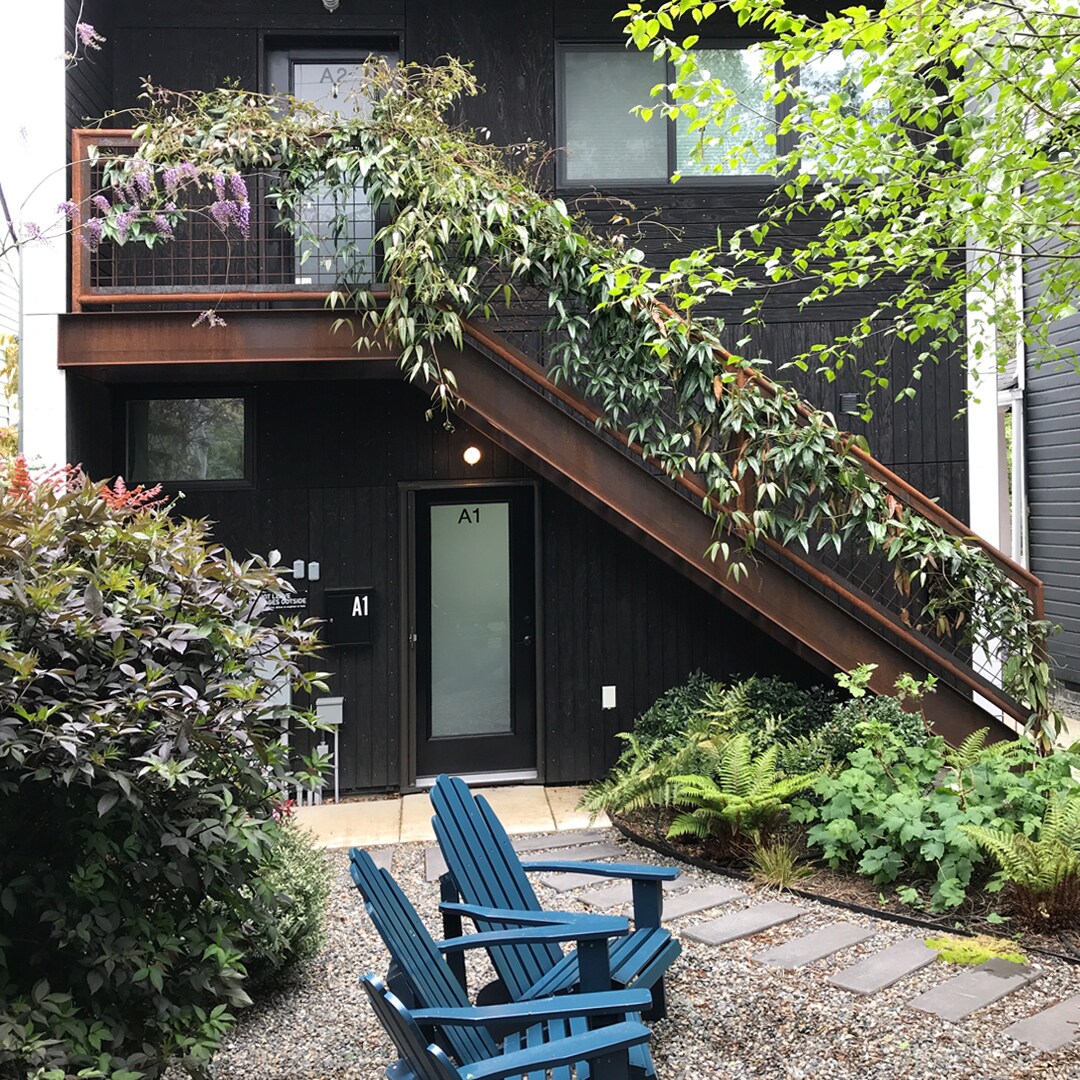 Rear entrance to Unit A1 - 636 North Prospect Street
