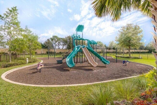 Building Photo - 8936 Sandshot Ct