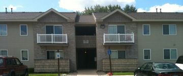 Building Photo - 18914 16 Mile Rd