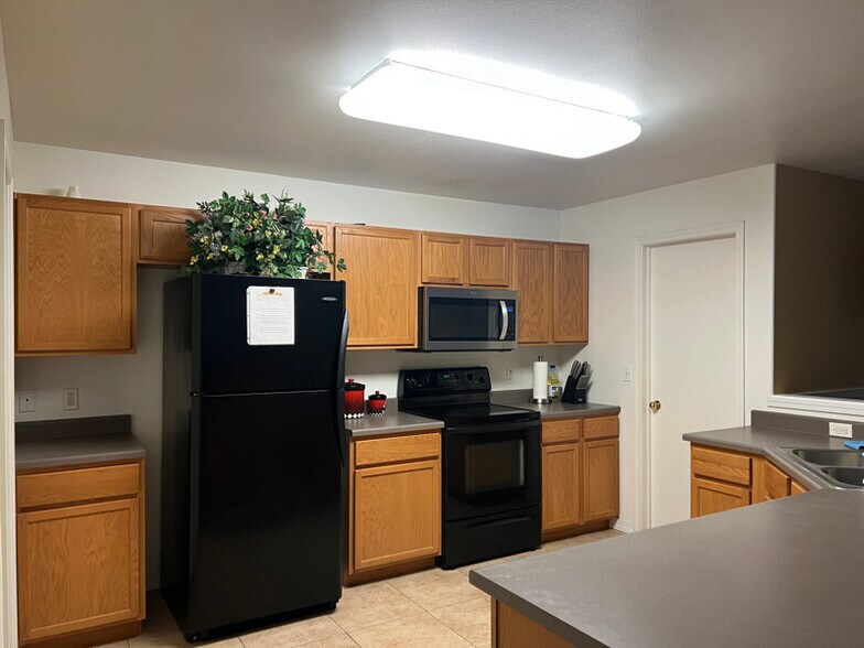 Building Photo - 13822 Ralph H Way