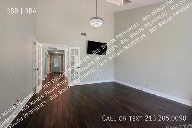 Building Photo - 1029 River Park