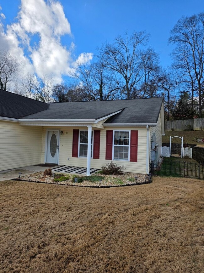 Building Photo - Beautiful 2 bedroom 2 full bath Condo near Missionary Ridge with garage, washer and dryer and gas...