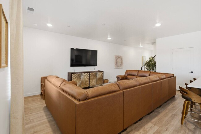 Building Photo - 1706 Ripple Rock Dr