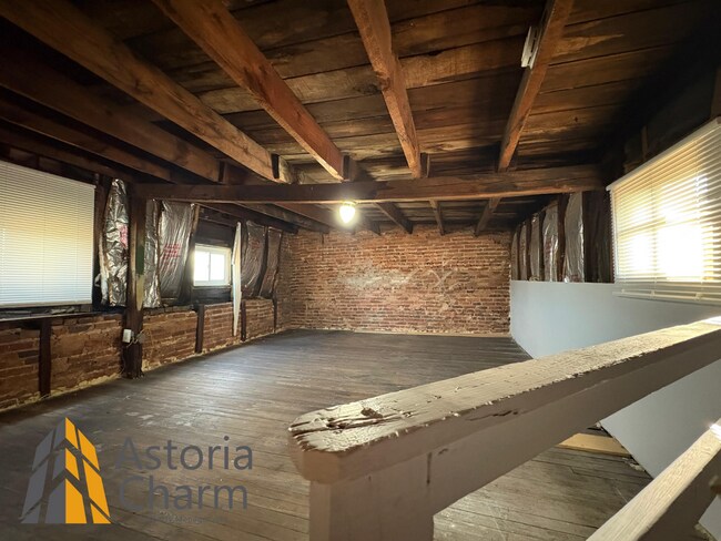 Building Photo - 2918 Ulman Ave