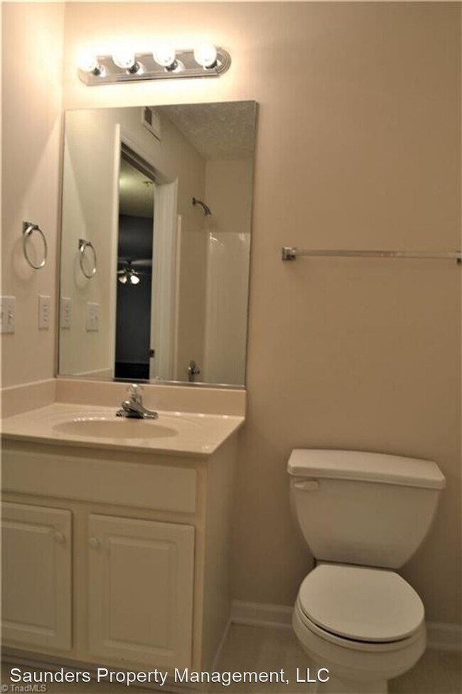 Building Photo - 2 br, 2 bath House - 112 Ivy Glen Ct