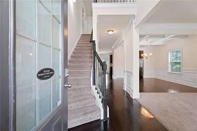 Building Photo - 165 Regency Pl