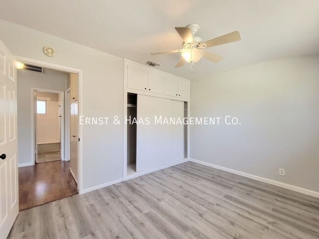 Building Photo - 3527 Pine Ave