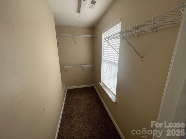 Building Photo - 909 Rucker Cliff Dr