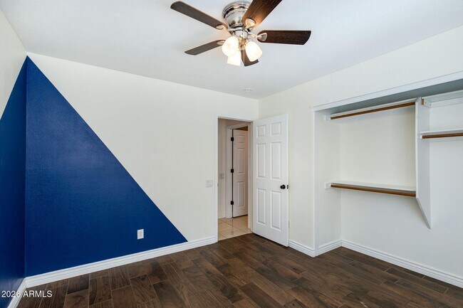 Building Photo - 4250 E Encinas Ave