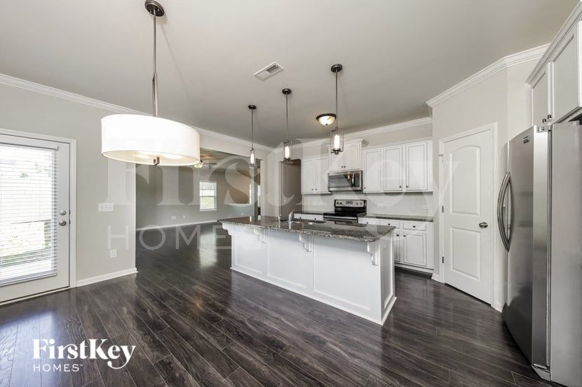 Building Photo - 3282 Winding Br Trl