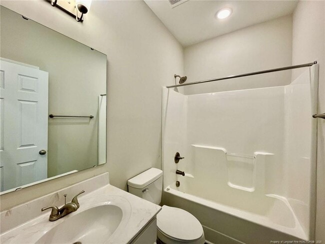 Building Photo - 111 Alfalfa Dr