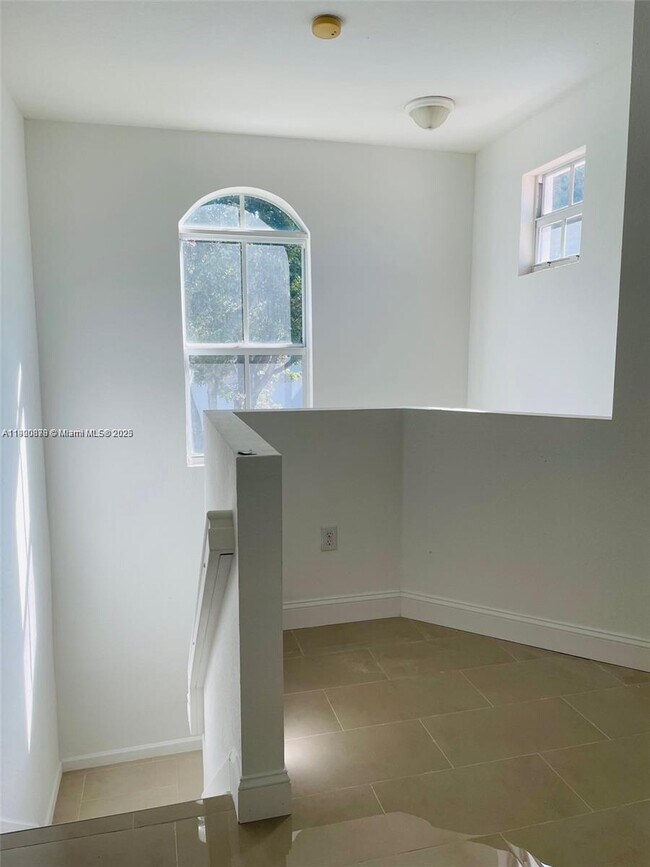 Building Photo - 8048 NW 108th Ct