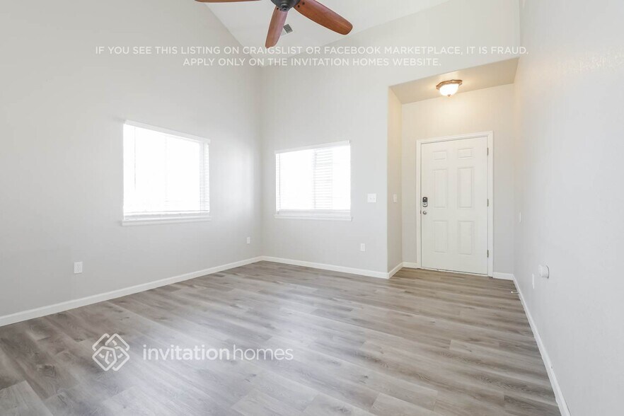 Building Photo - 19398 E 58th Dr