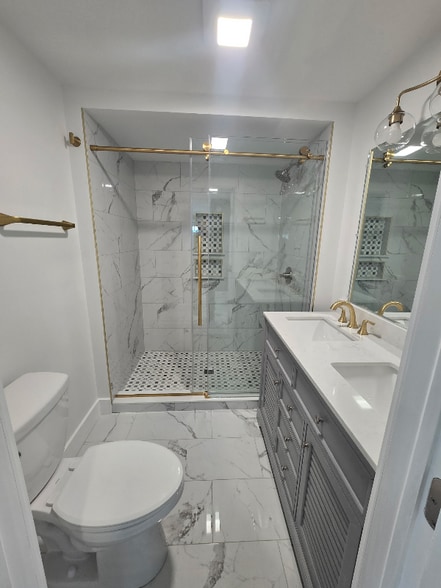 Building Photo - 68 High St