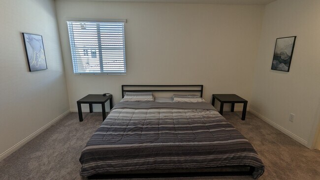 Primary King Bed 2 - 2605 Ercolano St