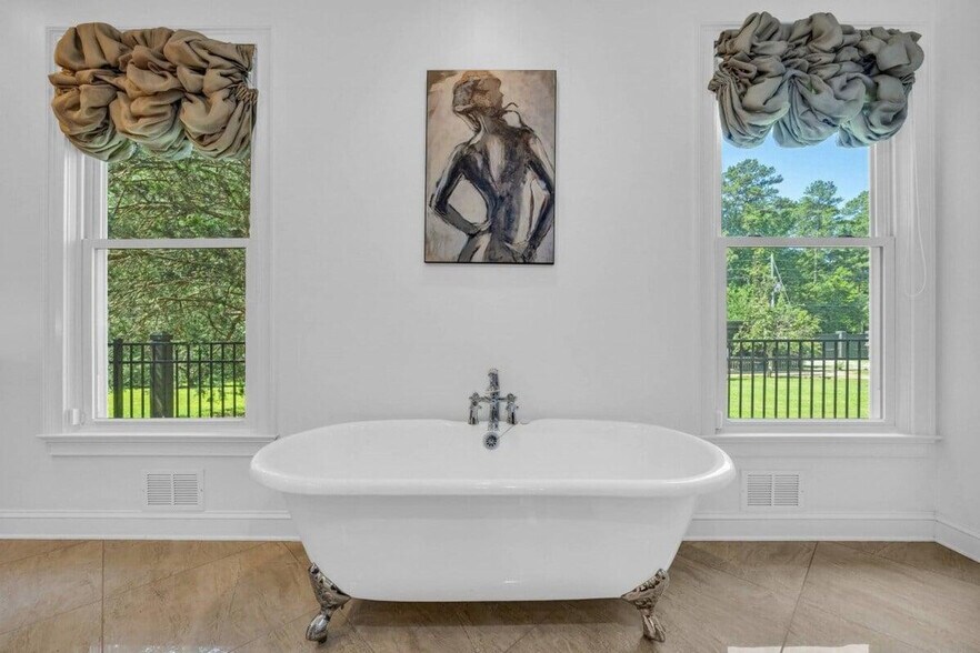 Building Photo - 115 Wexford Pl