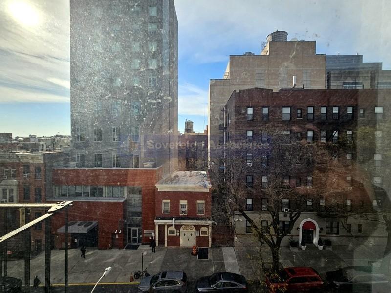 Building Photo - 515 W 168th St