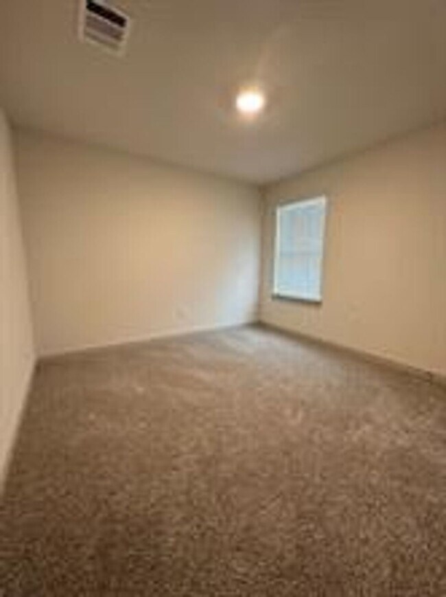 Building Photo - Parker Station - Minutes to Mueller Attrac...