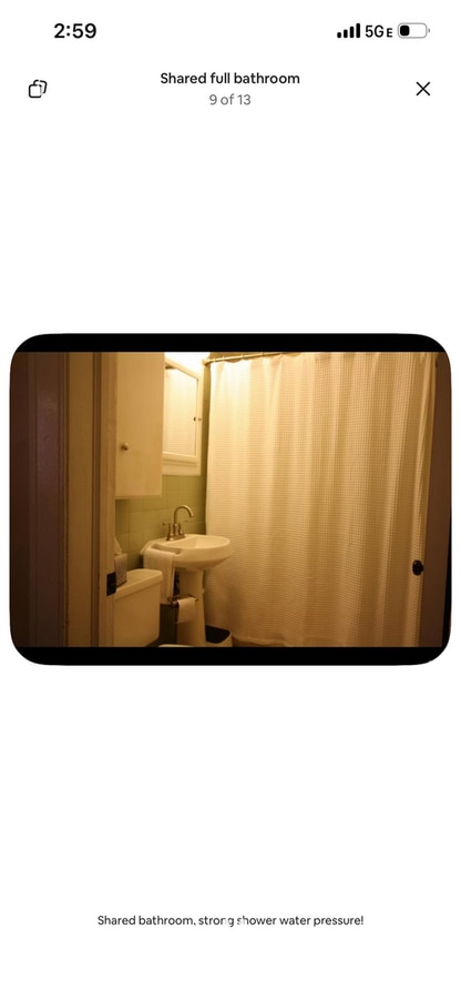 Building Photo - 658 Conway Ct E