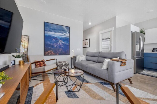 Building Photo - Blackrock Bungalow