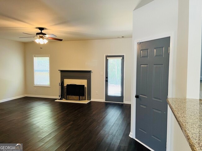 Building Photo - 445 Summerlin Blvd