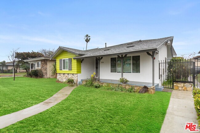 Building Photo - 2908 141st Pl