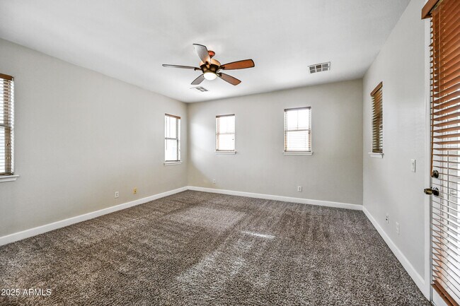 Building Photo - 15340 W Dahlia Dr