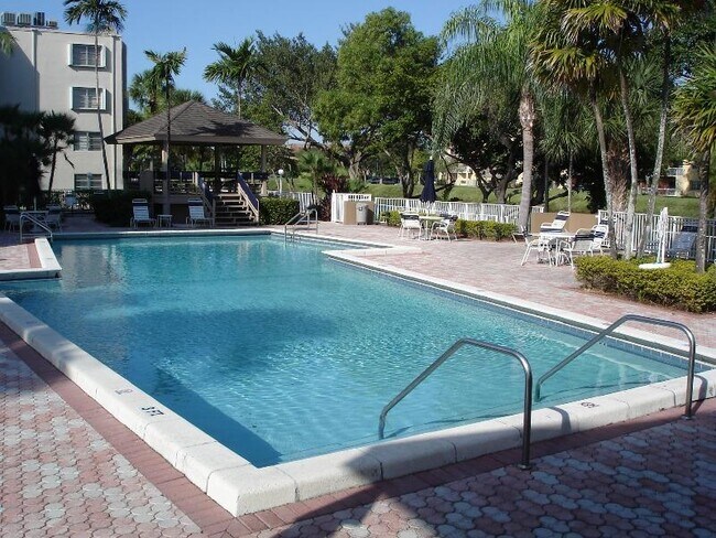 Building Photo - 7787 SW 86th St